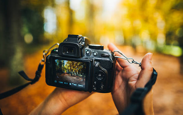 Photography Gear Essentials for Travelers Must-Have Accessories for Your Trips